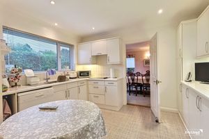 Photo 18- click for photo gallery